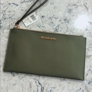 Michael Kors Wristlet